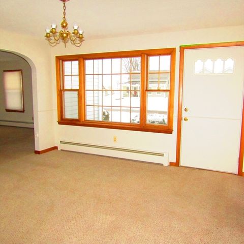 71 Chestnut Street, Hatfield, MA 01038