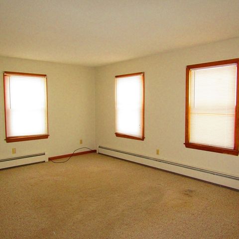 71 Chestnut Street, Hatfield, MA 01038