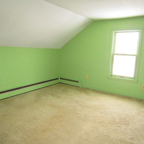 71 Chestnut Street, Hatfield, MA 01038