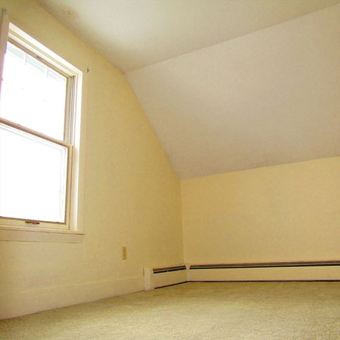 71 Chestnut Street, Hatfield, MA 01038