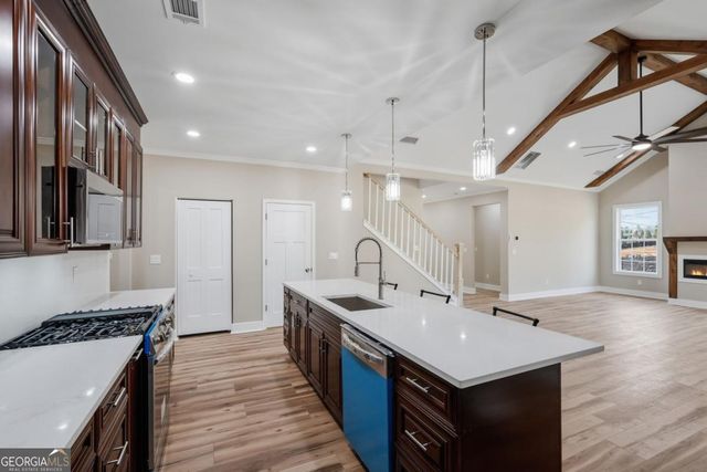 2322 Rockbridge Road SW, Stone Mountain, GA 30087