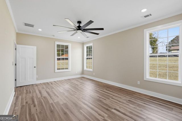 2322 Rockbridge Road SW, Stone Mountain, GA 30087