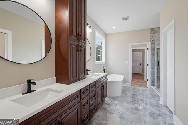 2322 Rockbridge Road SW, Stone Mountain, GA 30087