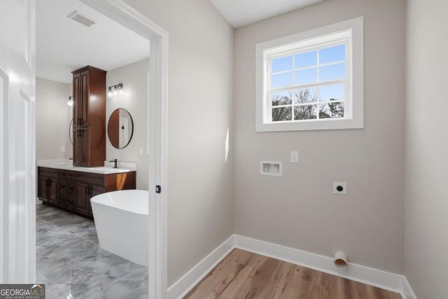 2322 Rockbridge Road SW, Stone Mountain, GA 30087