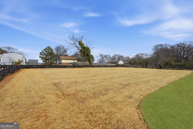 2322 Rockbridge Road SW, Stone Mountain, GA 30087