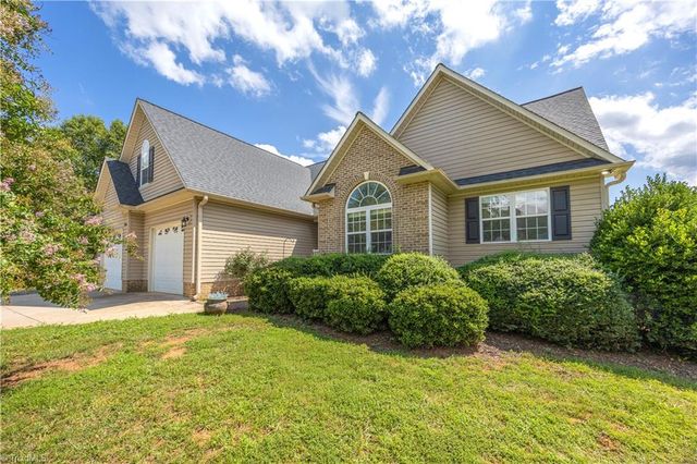 3146 Clear Ridge Drive, Trinity, NC 27370