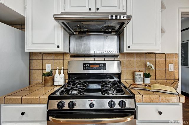 1718 22nd Avenue, San Francisco, CA 94122