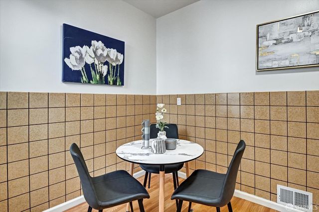 1718 22nd Avenue, San Francisco, CA 94122