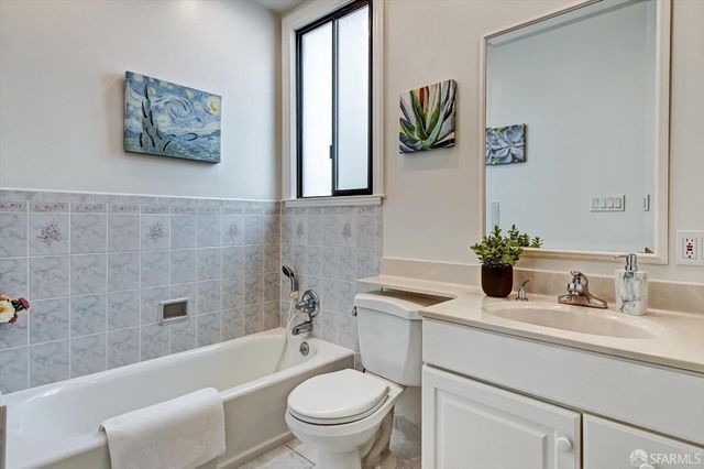 1718 22nd Avenue, San Francisco, CA 94122