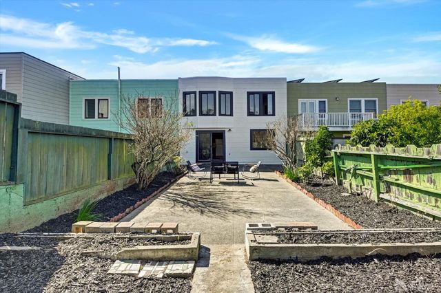 1718 22nd Avenue, San Francisco, CA 94122