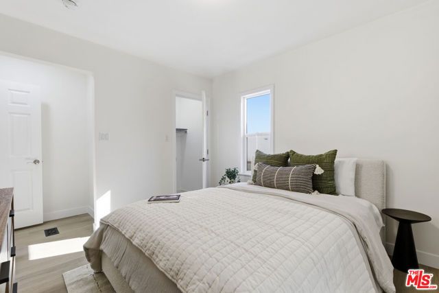 3652 Brunswick Avenue, Los Angeles, CA 90039