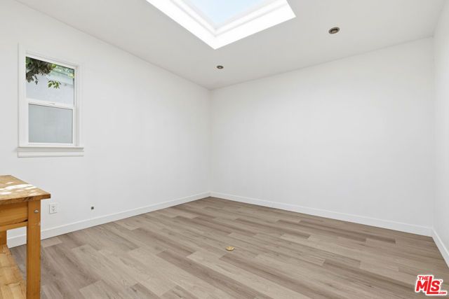 3652 Brunswick Avenue, Los Angeles, CA 90039