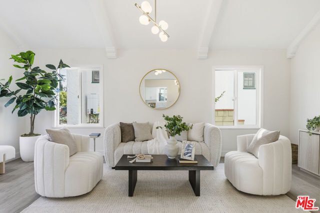 3652 Brunswick Avenue, Los Angeles, CA 90039