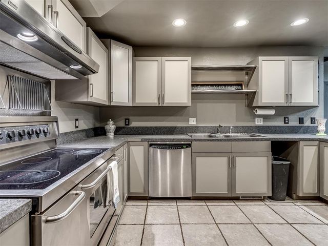 2012 Yellowstone Drive, Yukon, OK 73099