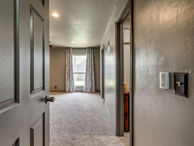 2012 Yellowstone Drive, Yukon, OK 73099