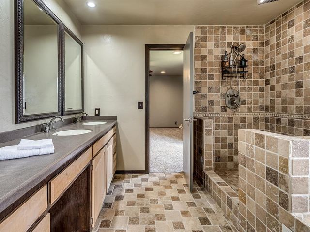 2012 Yellowstone Drive, Yukon, OK 73099