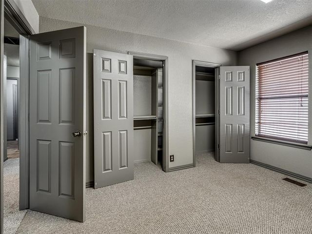 2012 Yellowstone Drive, Yukon, OK 73099