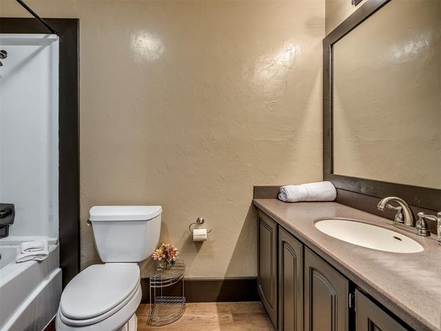 2012 Yellowstone Drive, Yukon, OK 73099