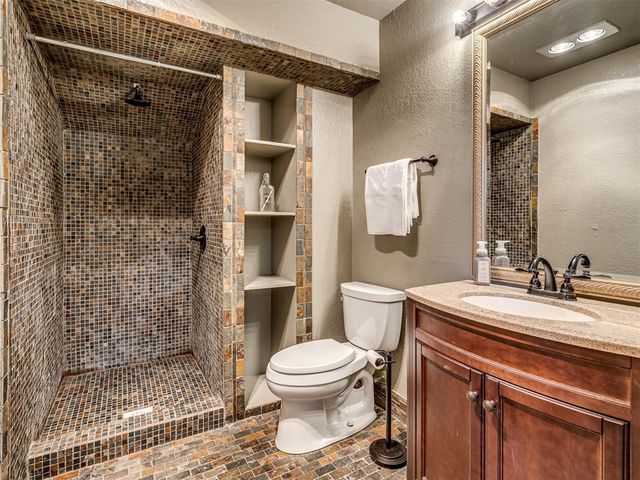 2012 Yellowstone Drive, Yukon, OK 73099