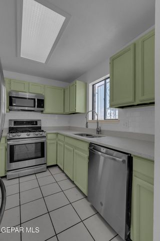 7741 Waterhouse Drive, El Paso, TX 79912
