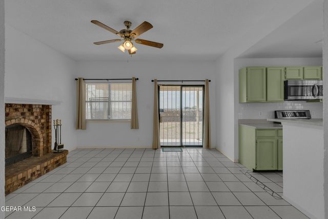 7741 Waterhouse Drive, El Paso, TX 79912