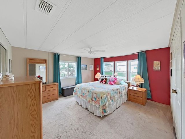 4966 DEERWOOD DR, Lakeland, FL 33810