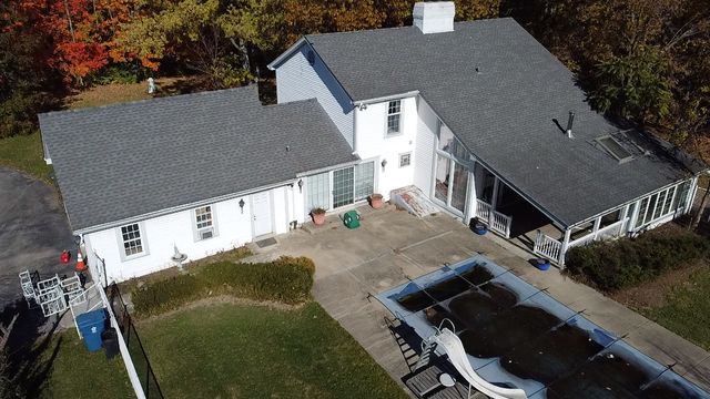 1663 E Rietveld Drive, Crete, IL 60417