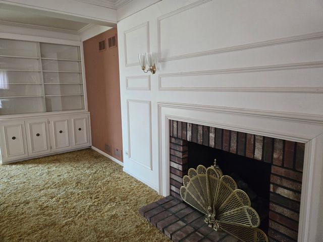 1663 E Rietveld Drive, Crete, IL 60417