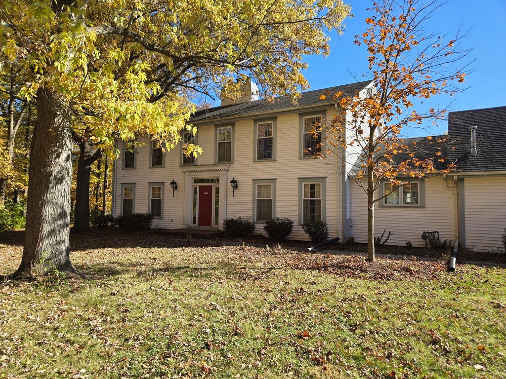 1663 E Rietveld Drive, Crete, IL 60417