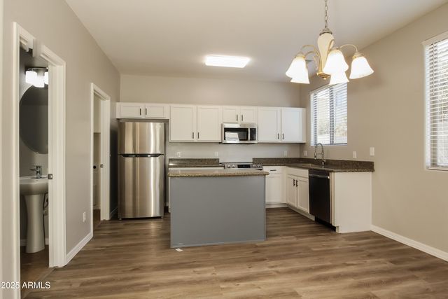 17602 W MANDALAY Lane, Surprise, AZ 85388