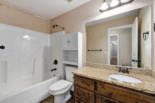 4625 Silo Hills Drive, Springfield, MO 65802