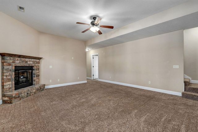 4625 Silo Hills Drive, Springfield, MO 65802