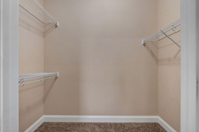 4625 Silo Hills Drive, Springfield, MO 65802