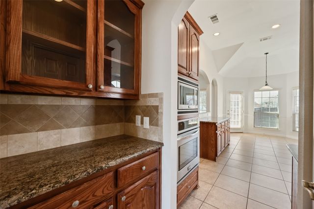 1438 Wellesley Drive, Lewisville, TX 75067