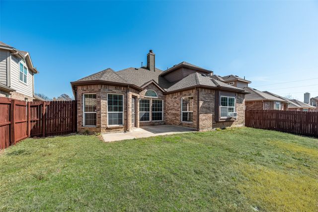 1438 Wellesley Drive, Lewisville, TX 75067
