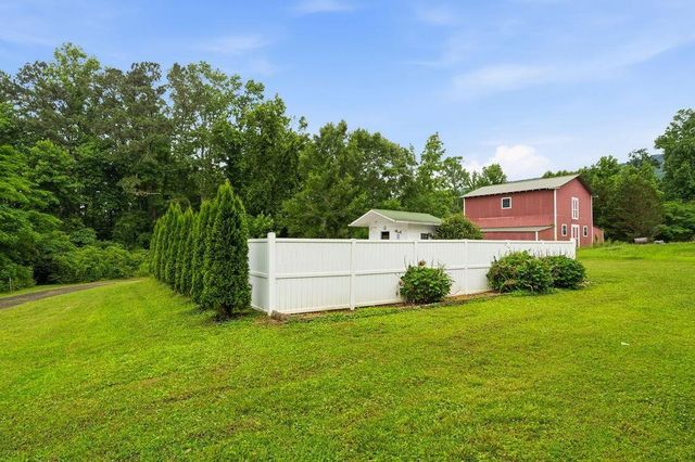 483 Allgood Road, Flintstone, GA 30725