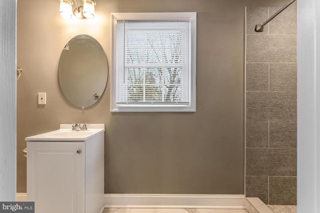 21524 CHICKEN POINT RD, Tilghman, MD 21671