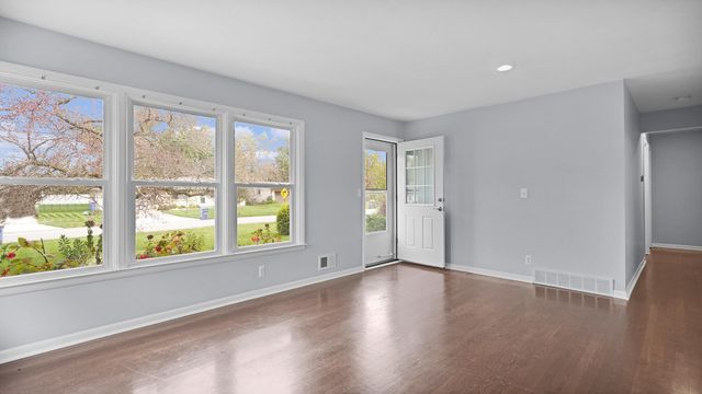 1728 Langley Street Se, City Of Grand Rapids, MI 49508