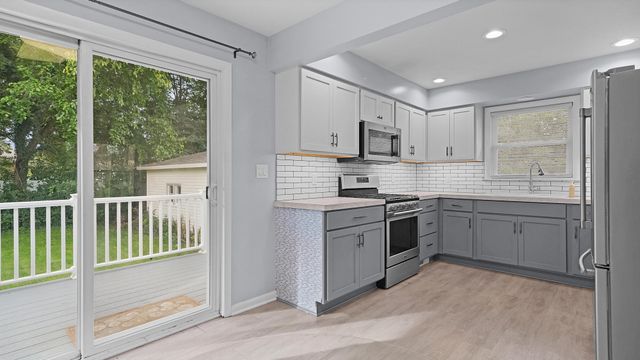 1728 Langley Street Se, City Of Grand Rapids, MI 49508