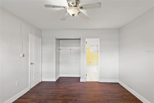 5209 9TH STREET, Zephyrhills, FL 33542
