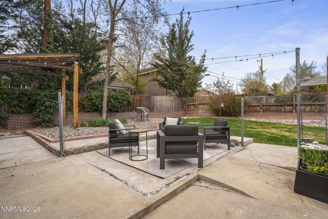 201 Sunnyside Drive, Reno, NV 89503