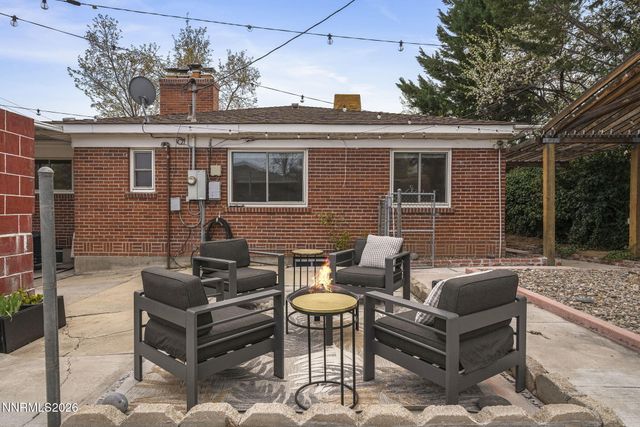 201 Sunnyside Drive, Reno, NV 89503