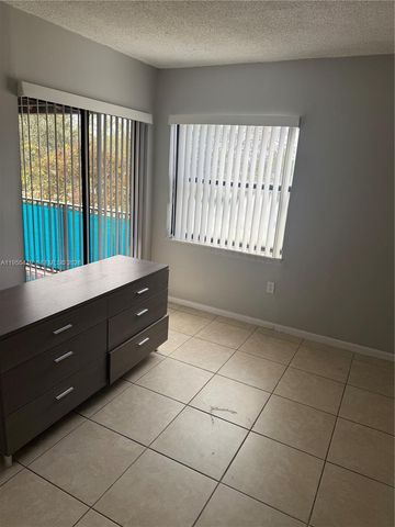 250 W Park Dr 201-5, Miami, FL 33172