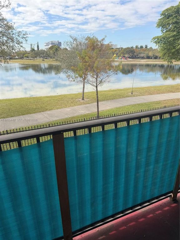 250 W Park Dr 201-5, Miami, FL 33172