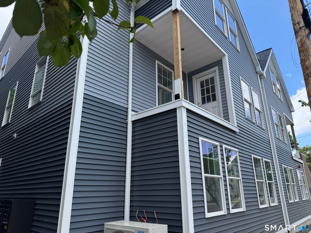 1085 Whalley Avenue 9, New Haven, CT 06515