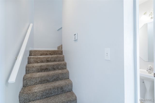 121 Willow Point Lane, Alabaster, AL 35007