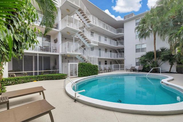 401 Peruvian Avenue 1050, Palm Beach, FL 33480