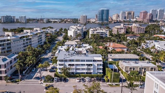 401 Peruvian Avenue 1050, Palm Beach, FL 33480