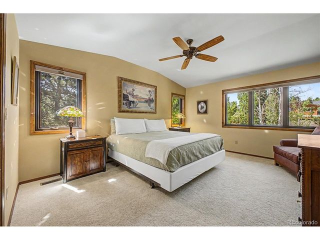725 Country Dr, Monument, CO 80132