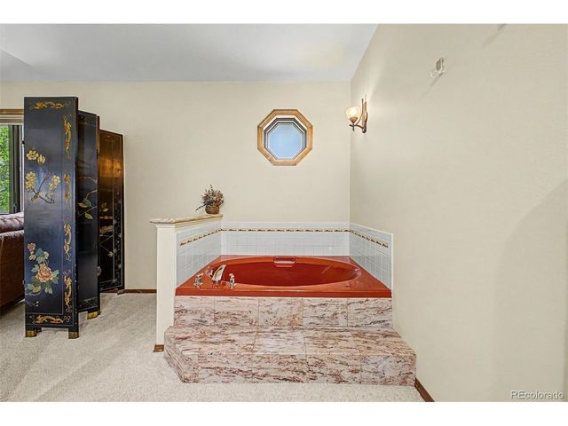 725 Country Dr, Monument, CO 80132
